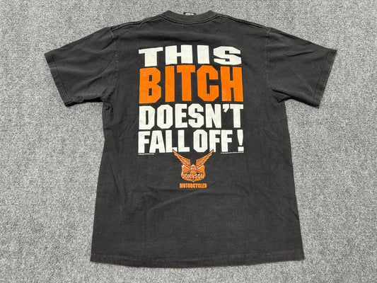 1999 Big Johnson This Bitch Doesn't Fall Off Tee - Black size Medium