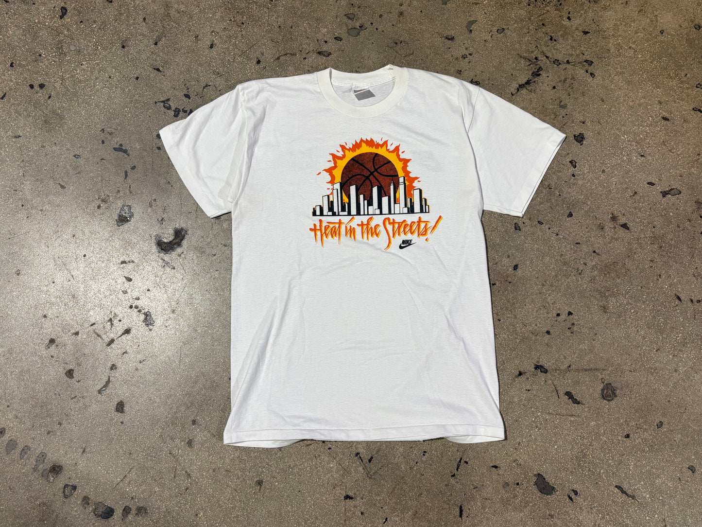 Nike Heat in The Streets Tee - White Size XL