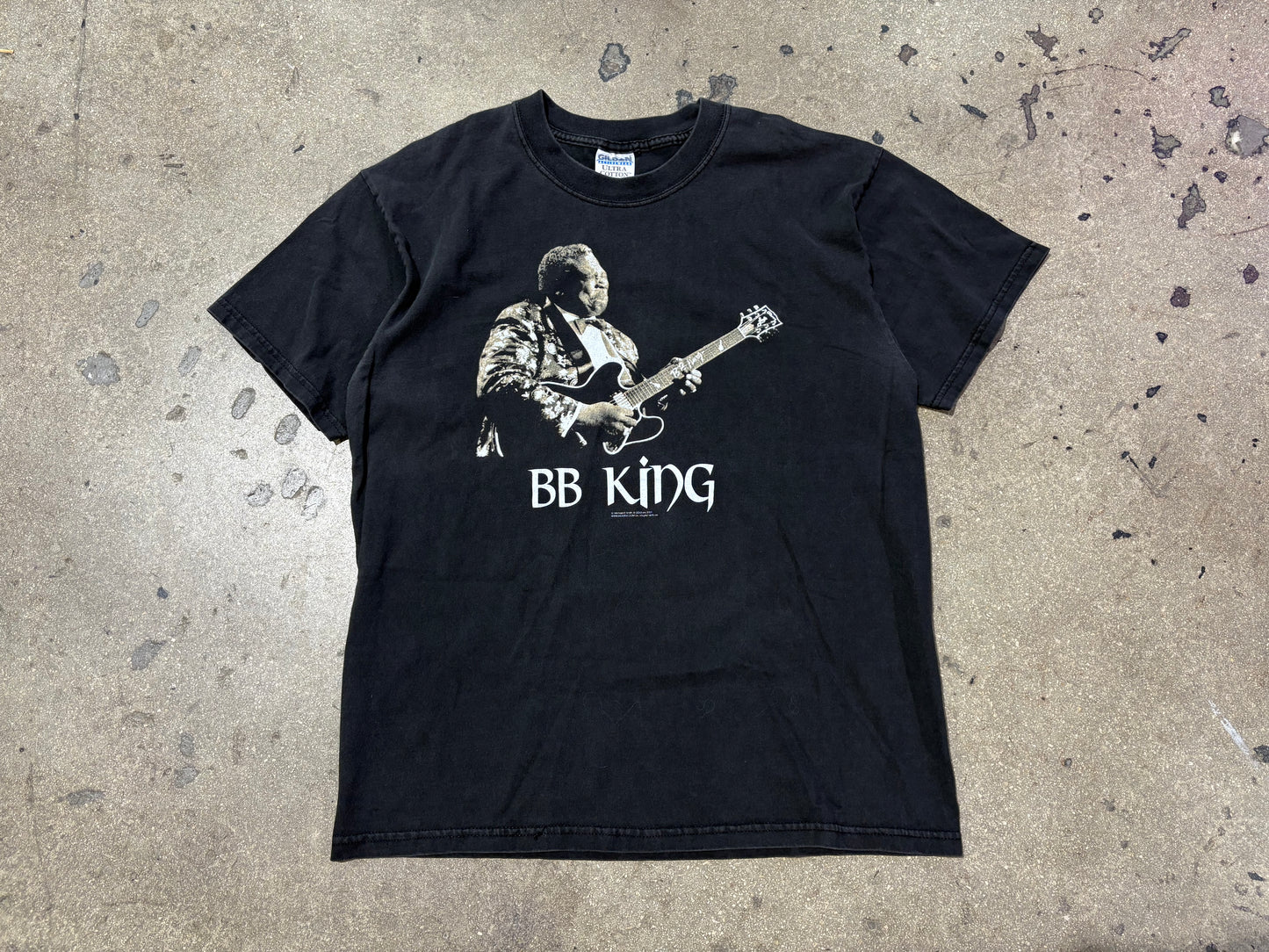 BB King Playing Guitar Tee - Back Size Large
