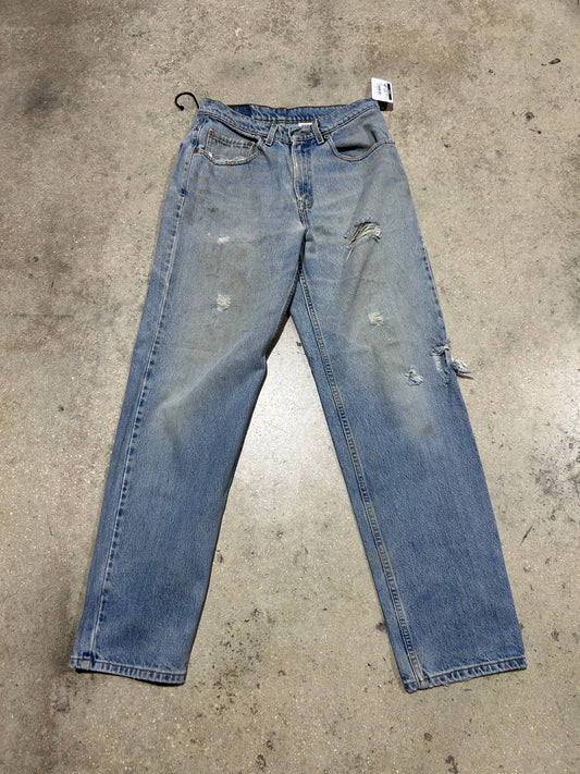 Distressed/Thrashed Levi 550 Jeans - Light Blue Size 32x32