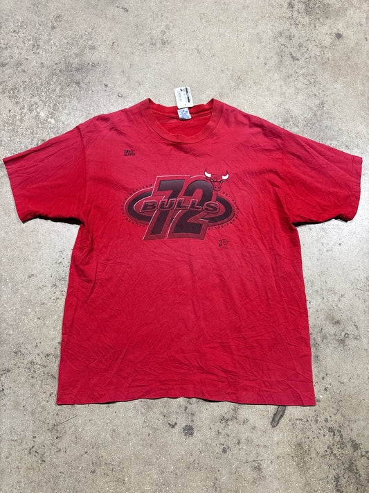 Salem 72 Bulls Record Breaking Team Tee - Red Size XL