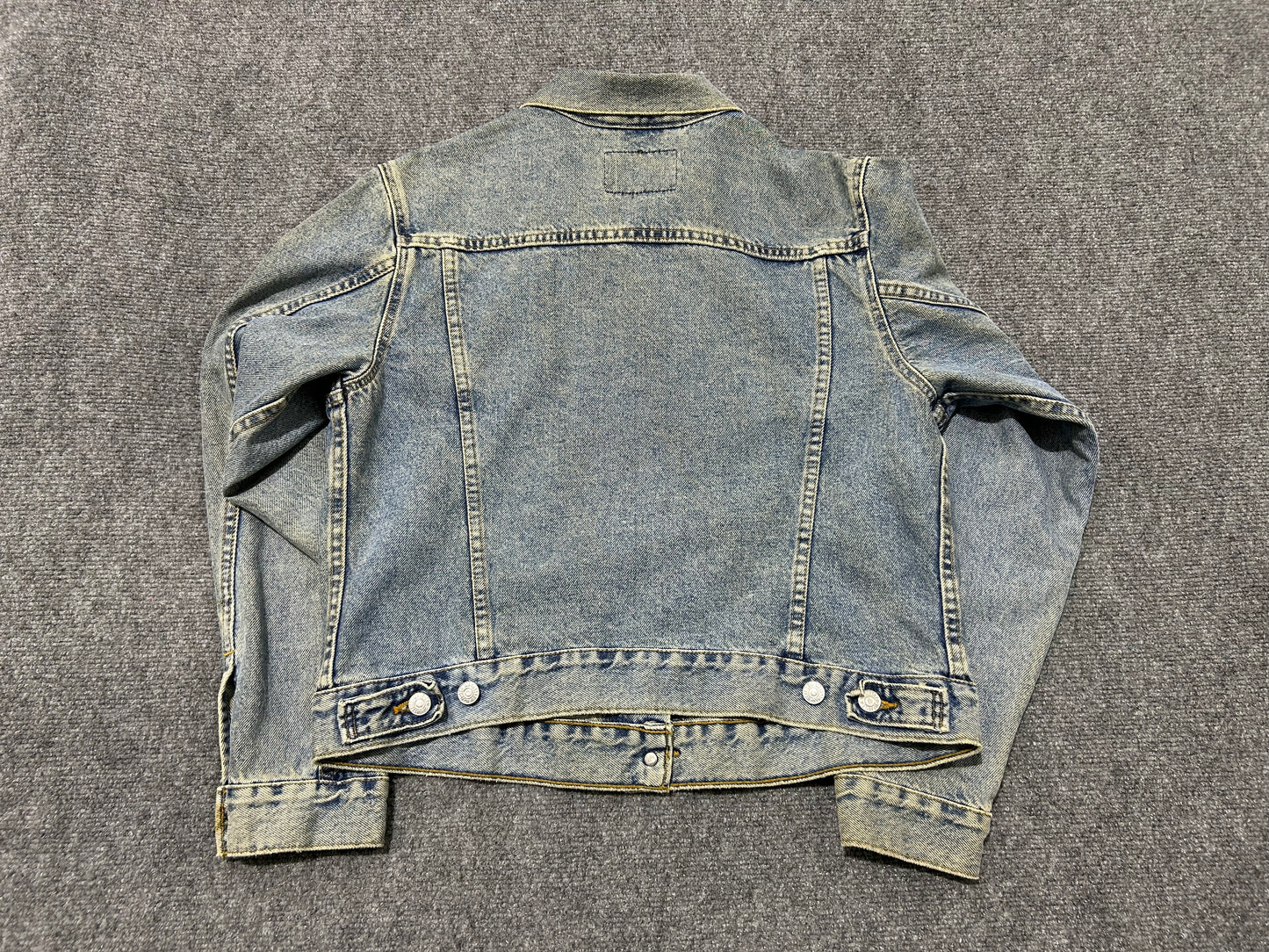 Levis Washed Trucker Jacket - Blue Size Large