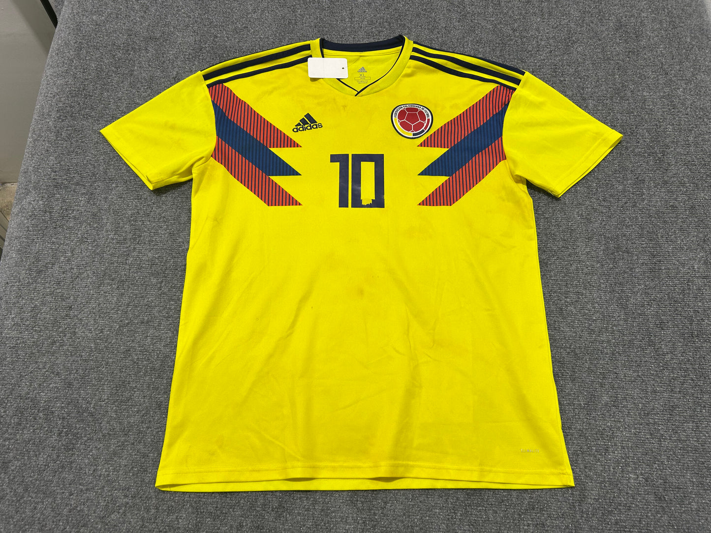 James Colombia National Soccer Team Jersey #10 - Yellow  Size XL