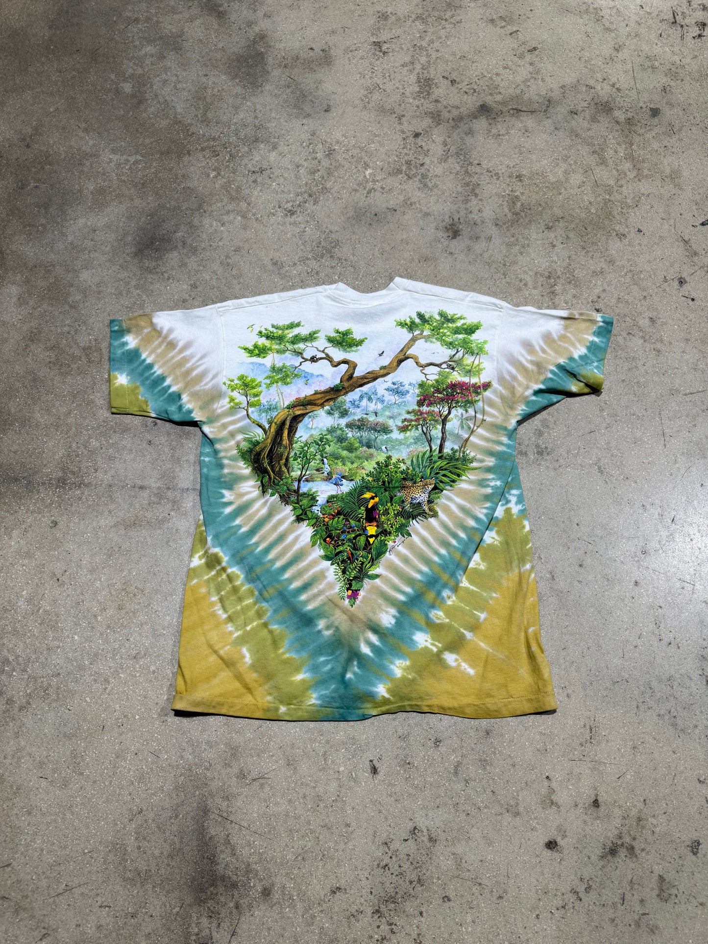 1992 Liquid Blue African Rain Forest Tee Size XL