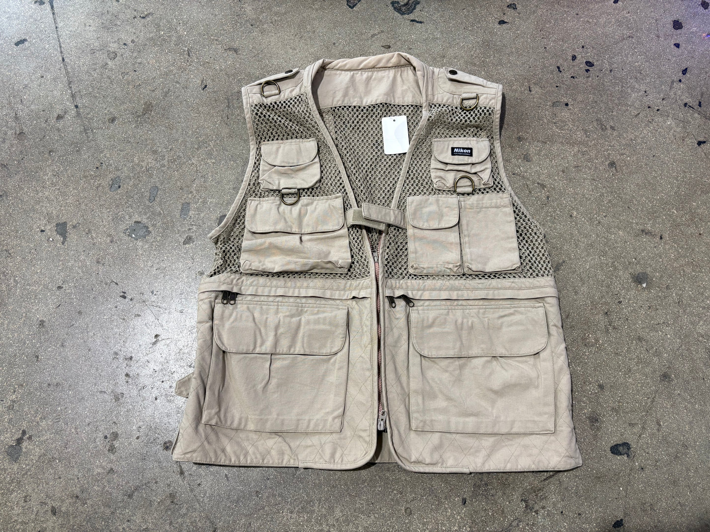 Nikon Cargo Vest - Khaki Size XL