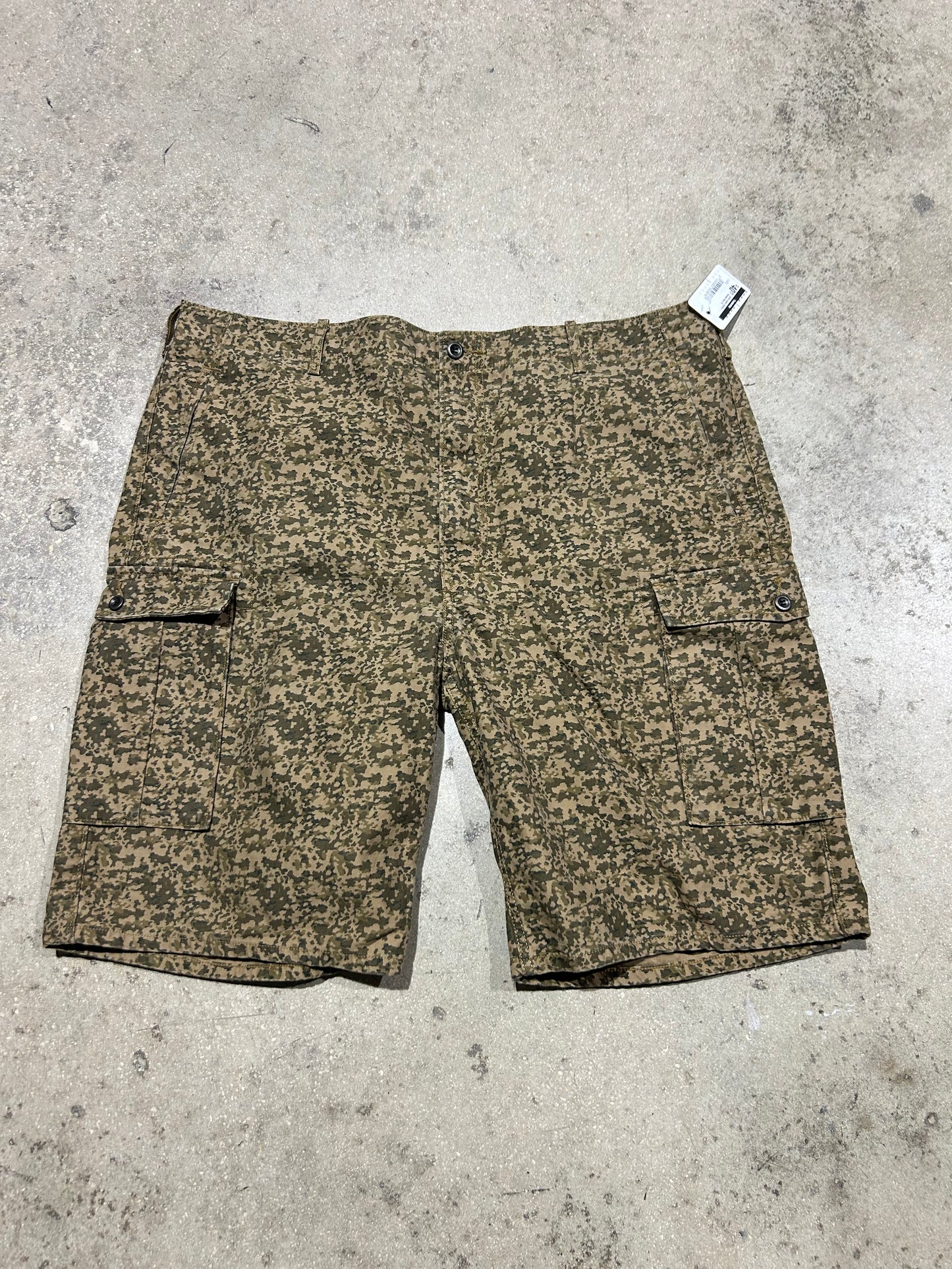 Levis Camo Shorts - Brown Size 42