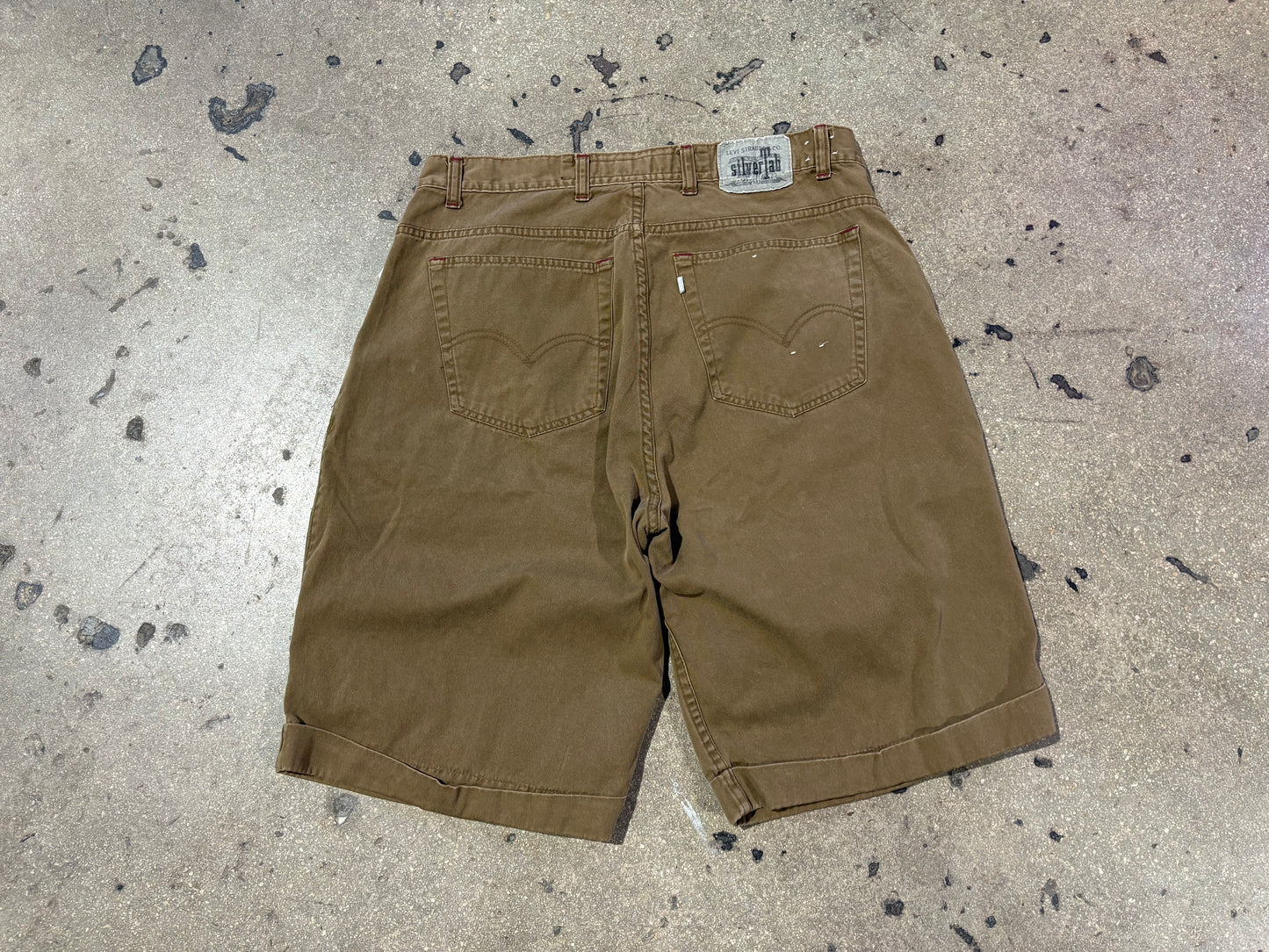 Levis Silvertab Baggy Shorts - Dark Khaki Size 36