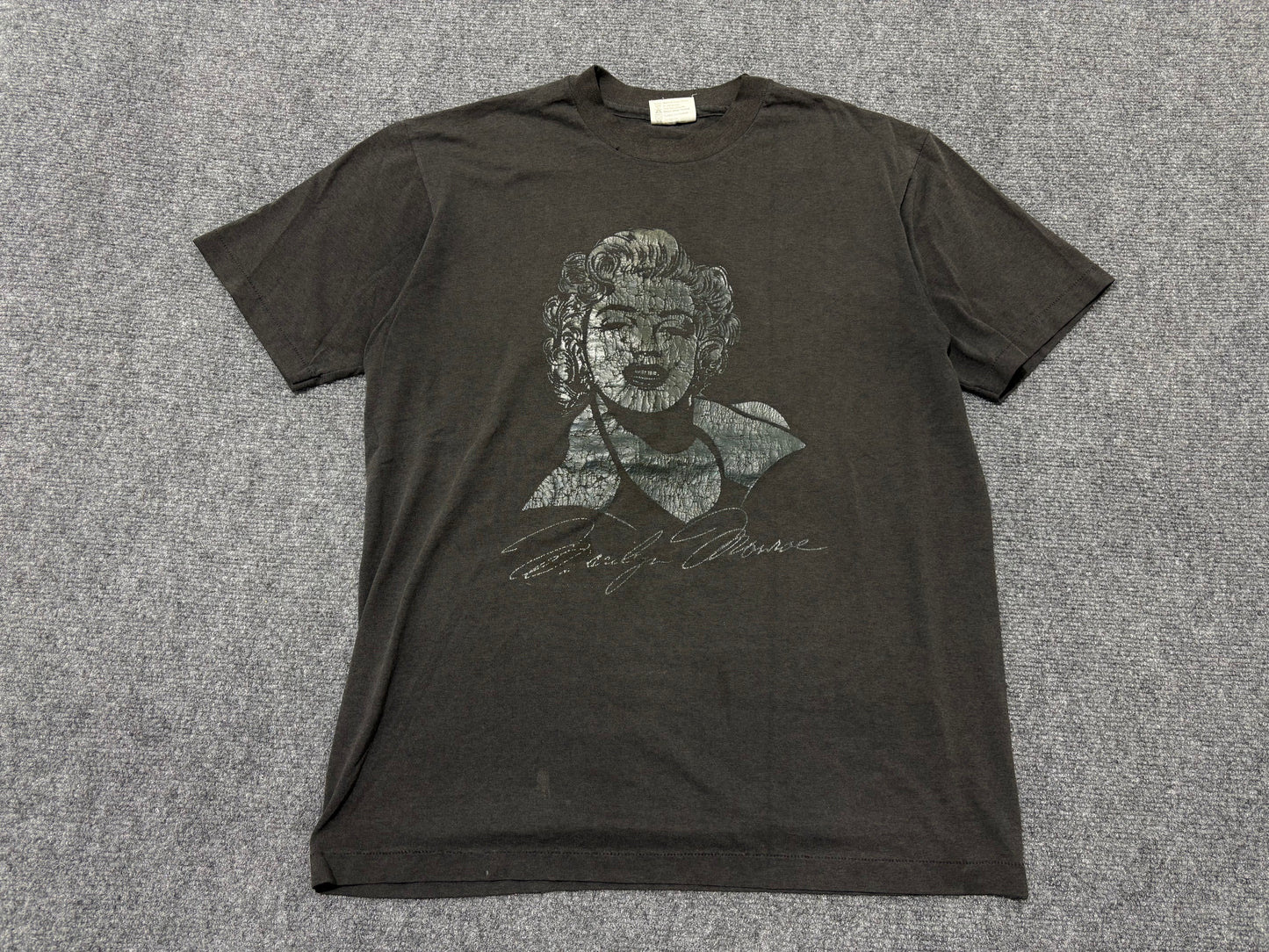 Marilyn Monroe Portrait Tee - Faded Black Size Large