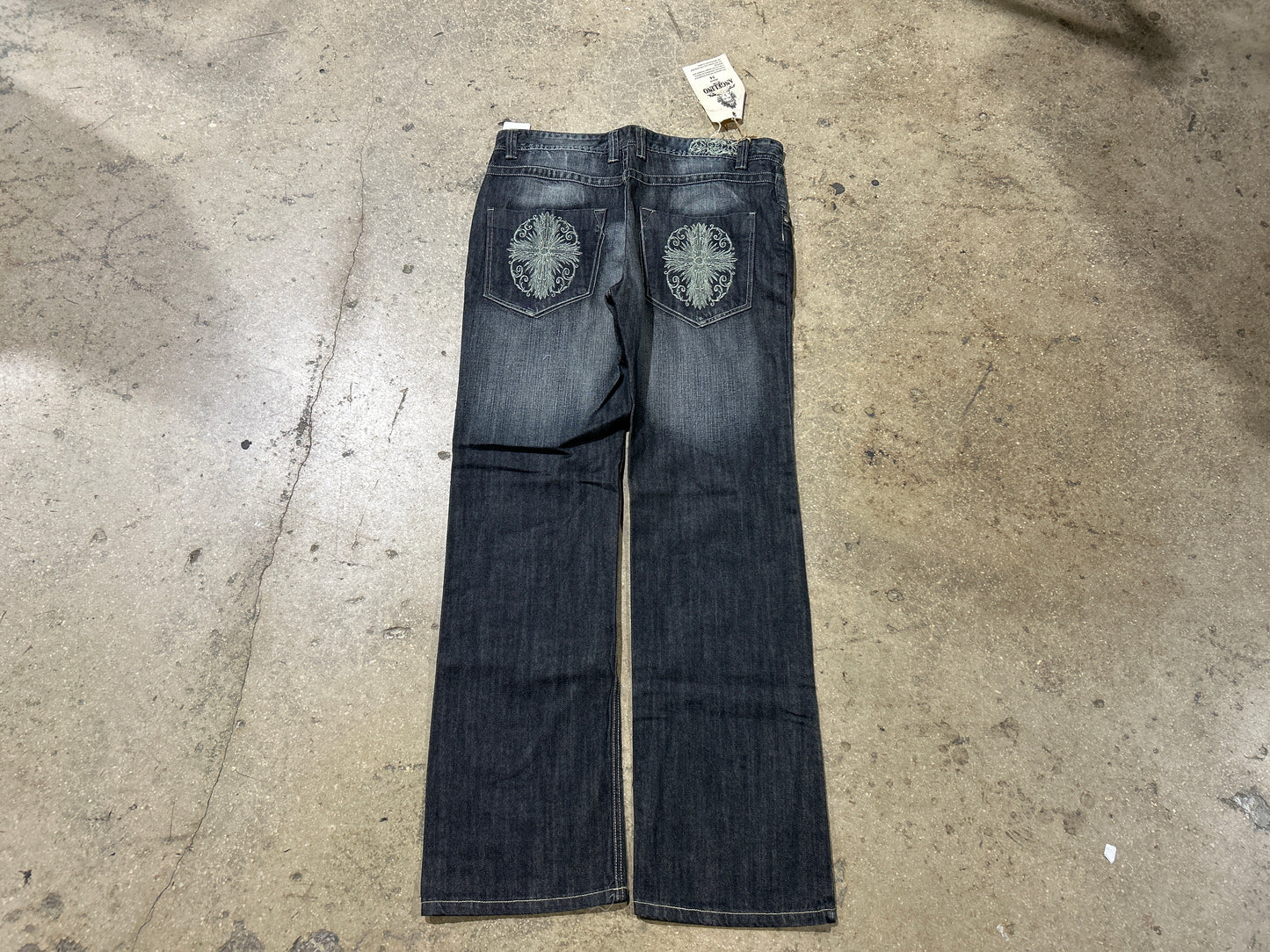 Angelina Dark Wash Jeans - Black/Green Size 34x34
