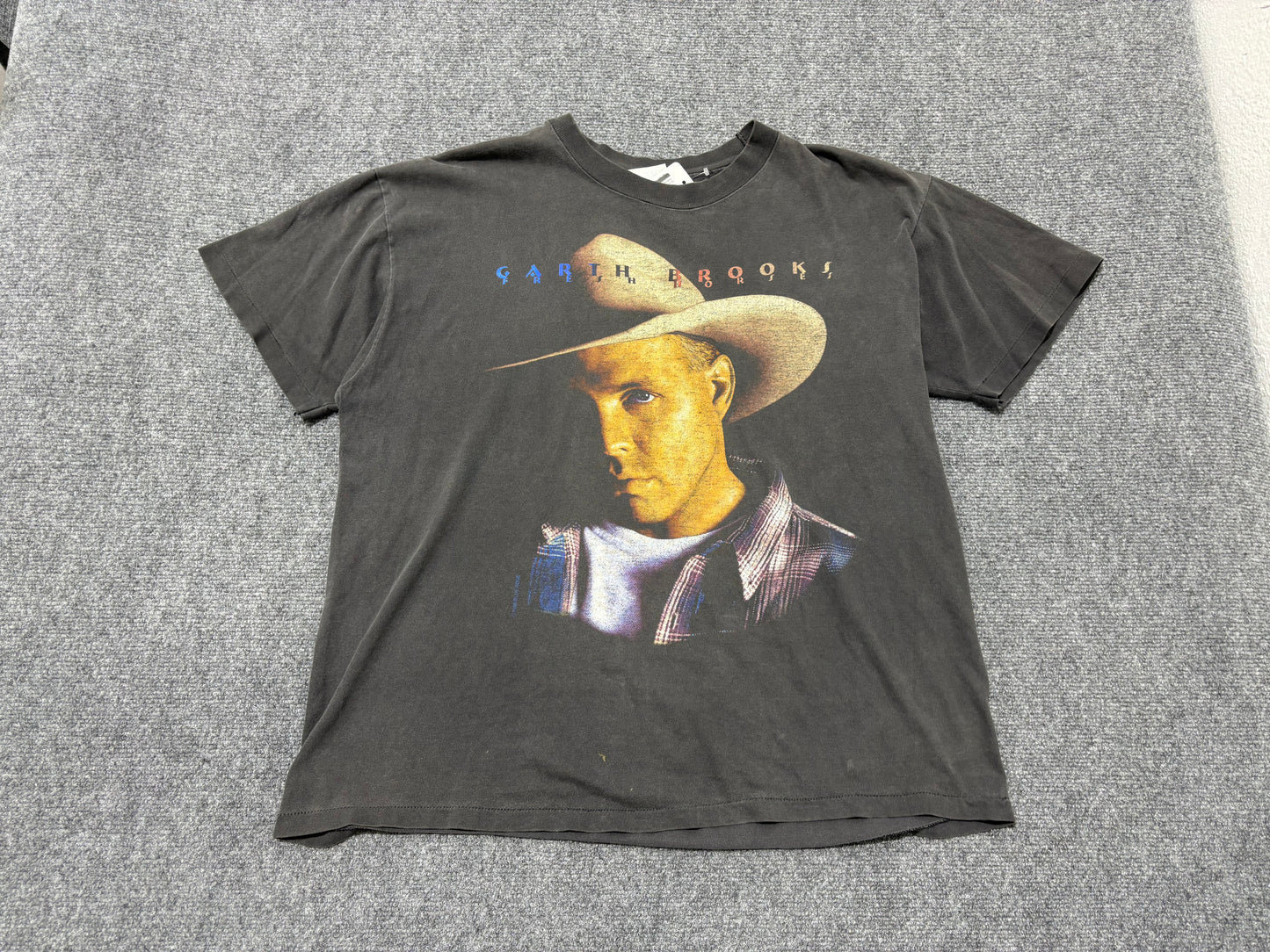Garth Brooks Fresh Horses Tee - Faded Black Size XL