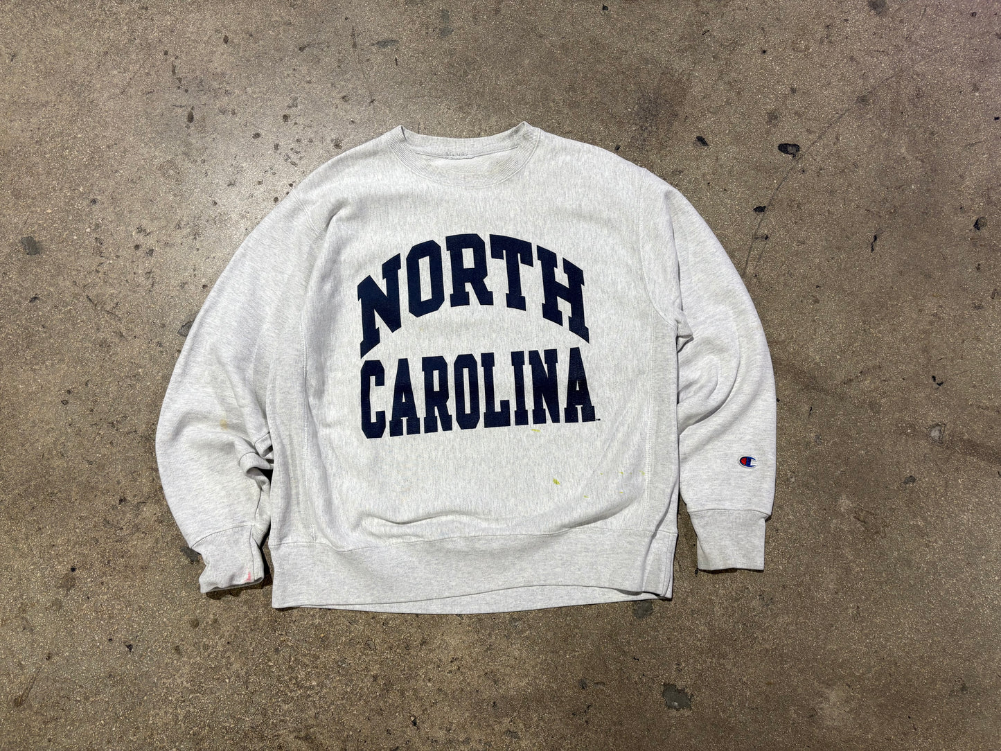 Champion North Carolina Spell Out Crewneck Sweatshirt - Grey Size Large