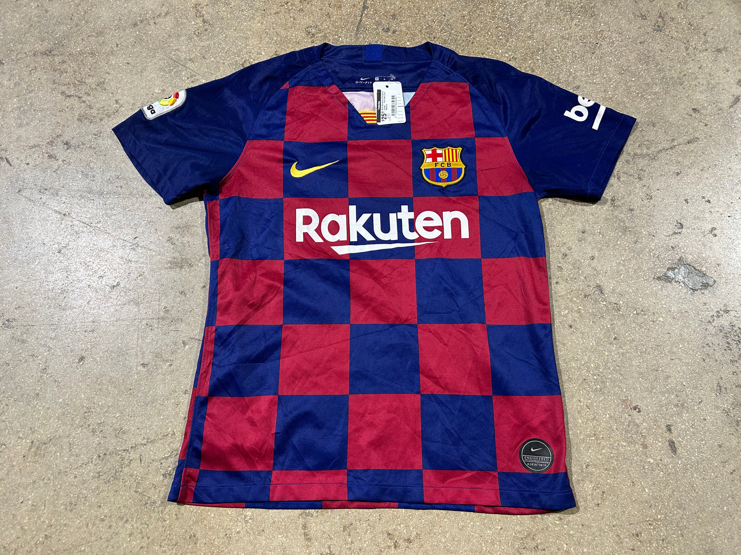 Boot Barcelona Checkered Jersey - Red/ Navy Size Medium