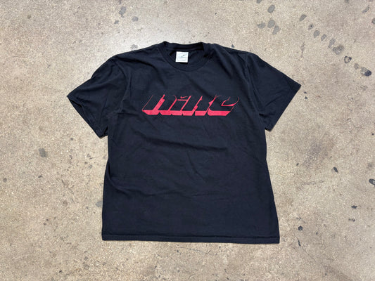 Nike Shadow Logo Tee - Black / Red Size Medium