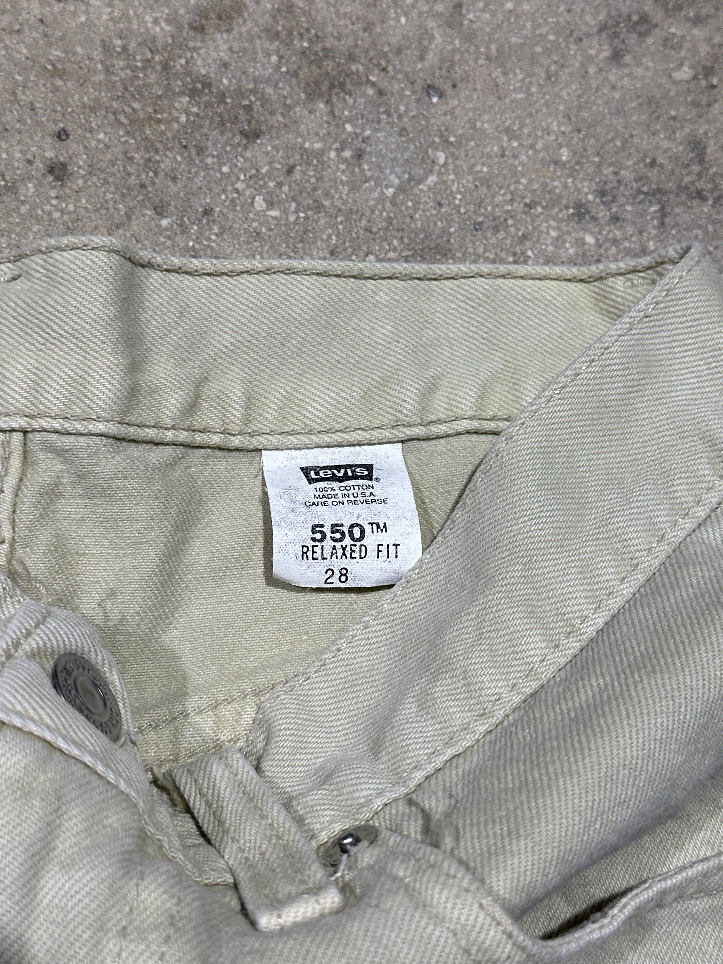 Levis 550 Denim Shorts - Khaki Size 28