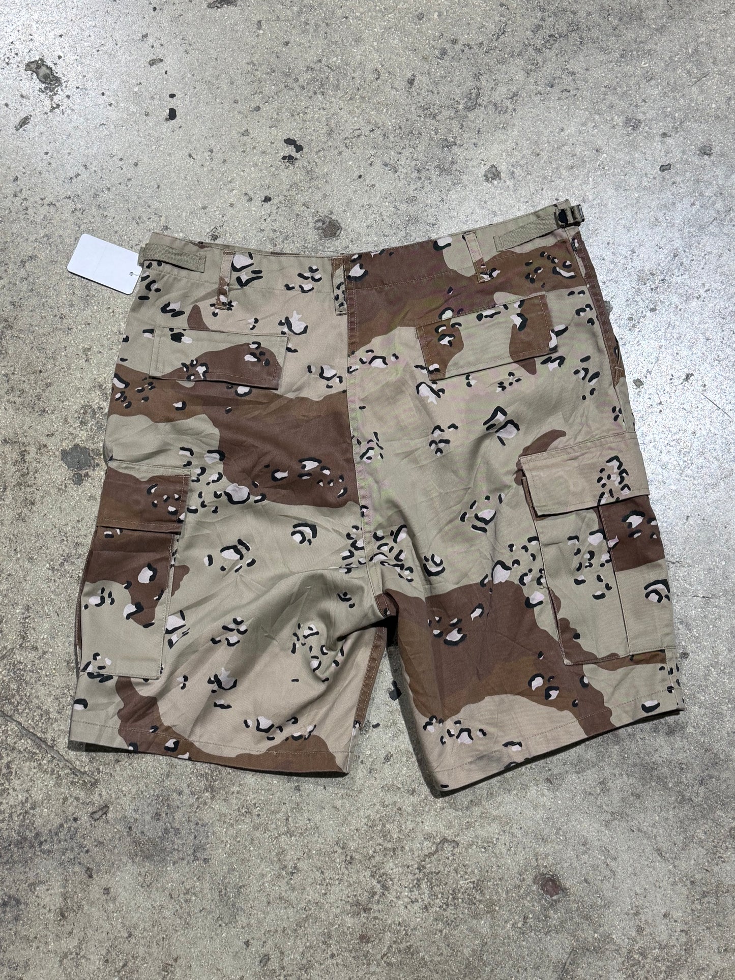 Camo Cargo Shorts - Desert/Khaki Brown Size Medium