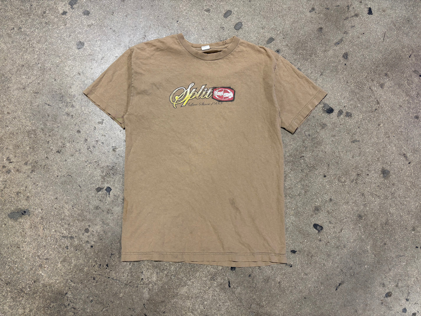 Distressed Split Skateboarding Tee - Khaki Size Medium