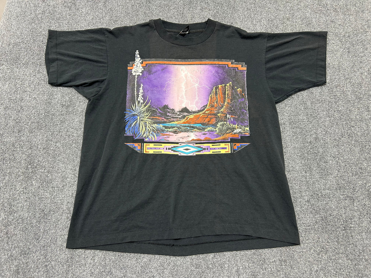 Canyon Lighting Tee - Black Size XL