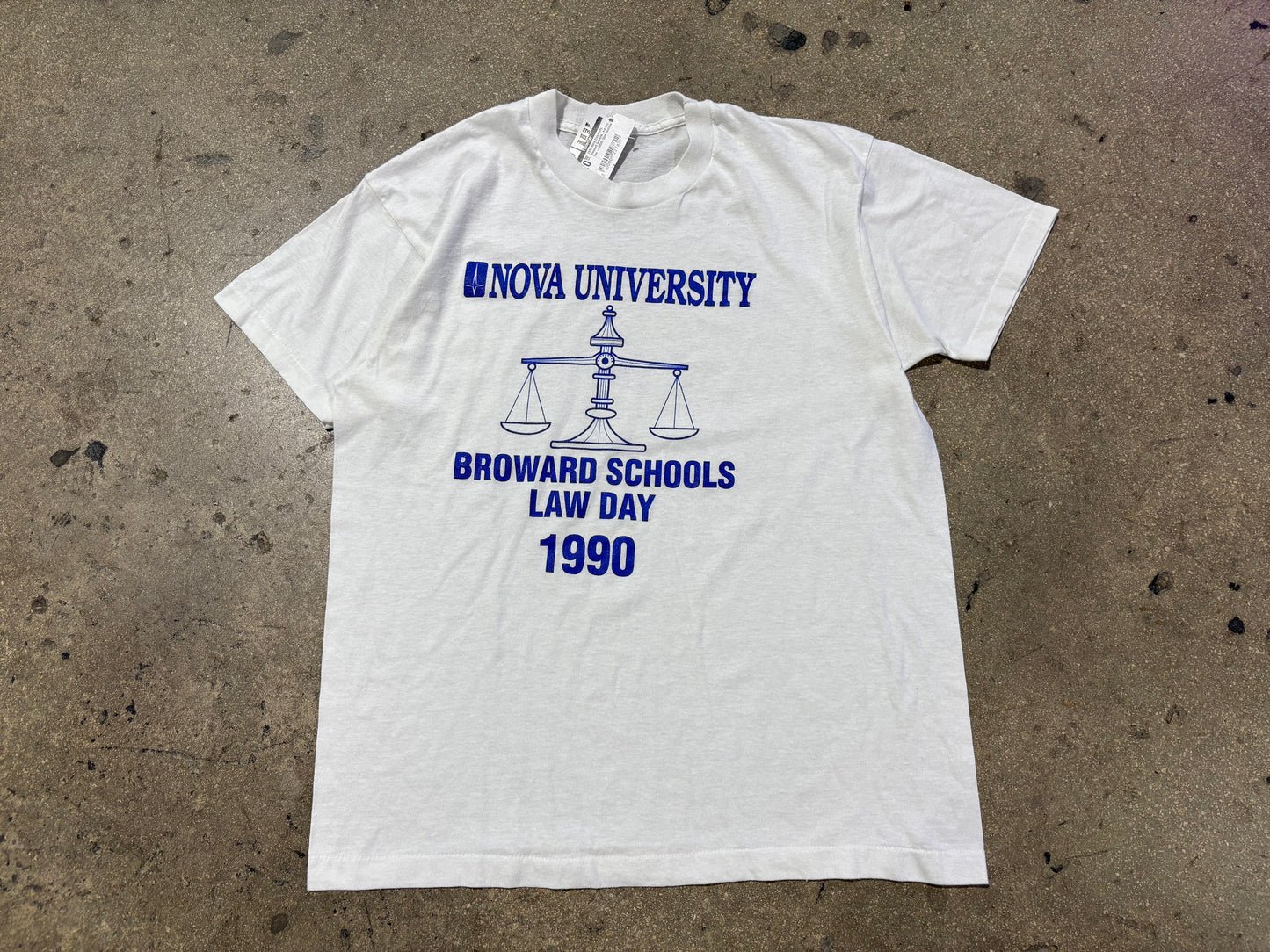 1990 Nova University Broward Schools Law Day Tee - White Size Medium (20.5x27.5)