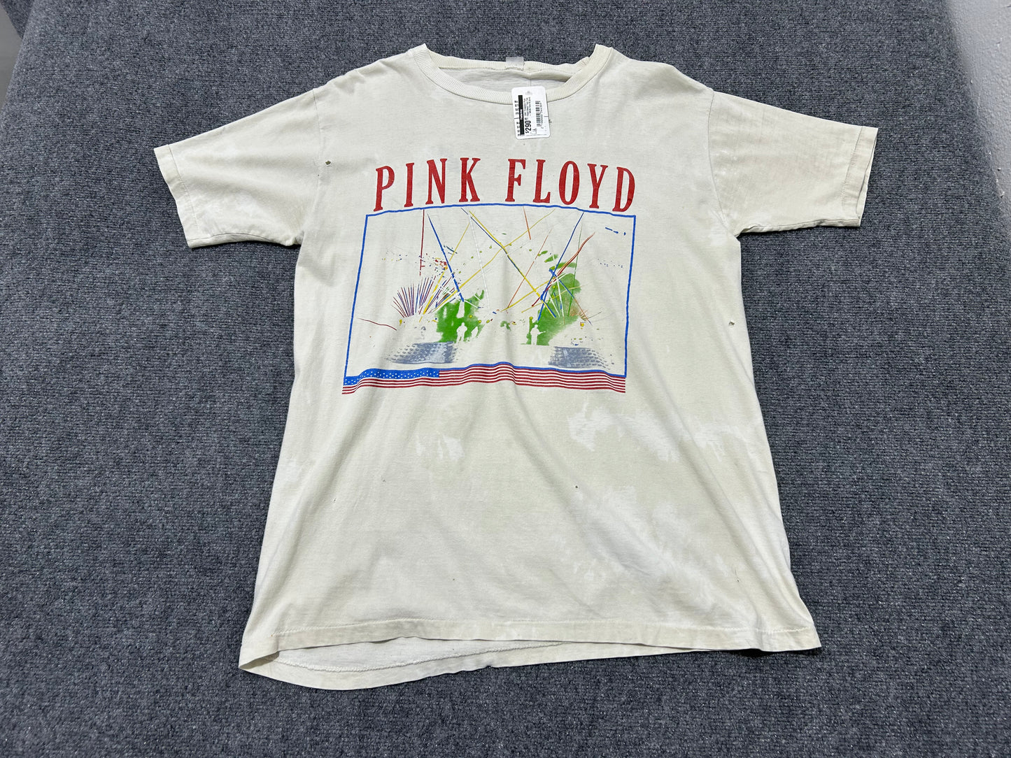 1987 Thrashed Pink Floyd Band Tour Tee - White Size XL(con)