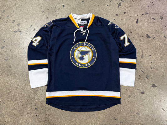 Reebok St. Louis Blue Oshie #74 Authentic Jersey Size 52