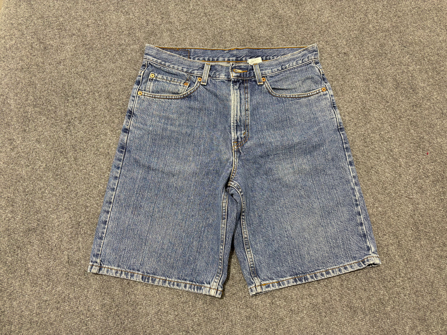 Levis 550 Denim Jean Shorts - Blue Size 32