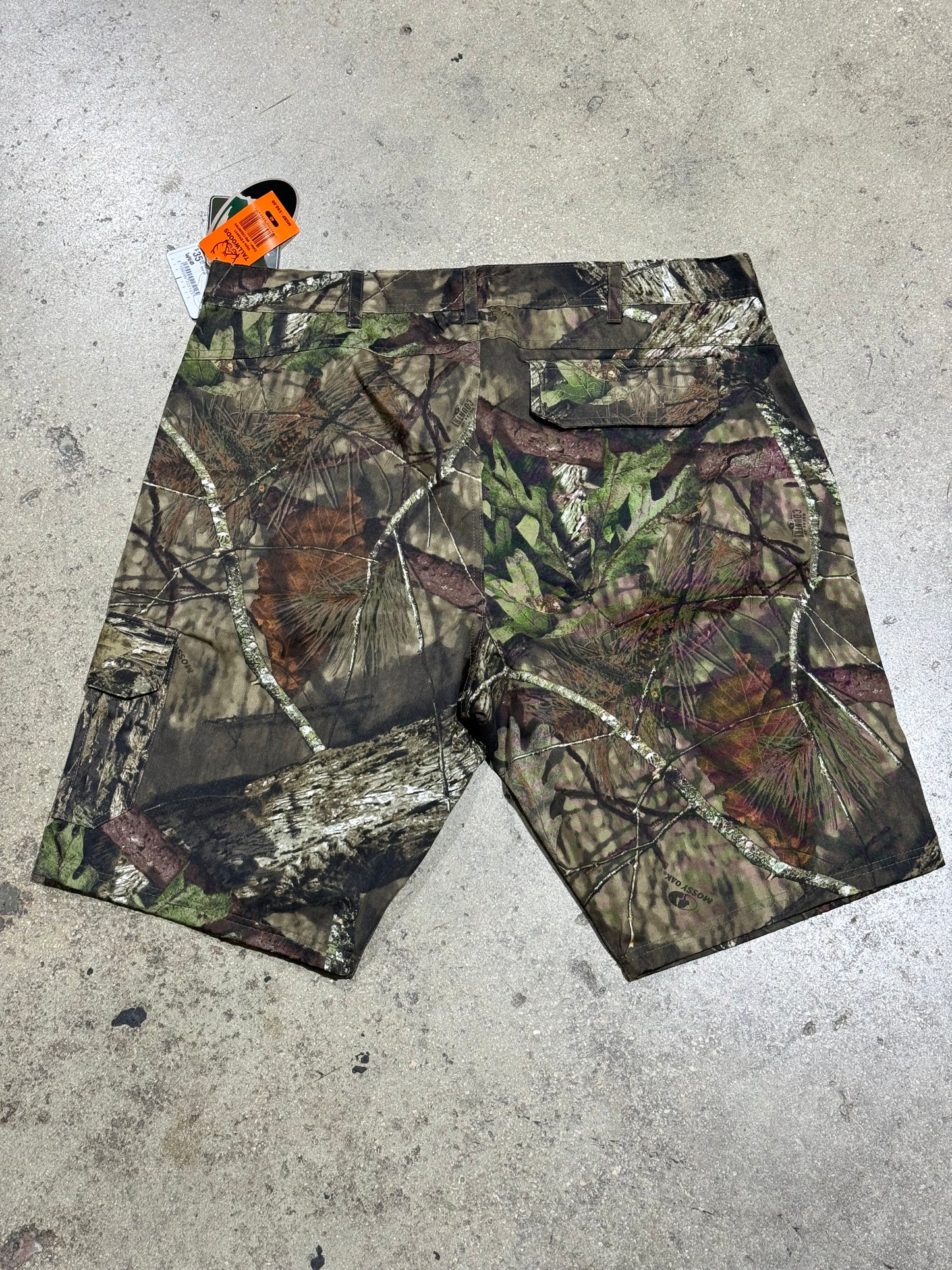 Tallwoods Real Tree Shorts Size 40