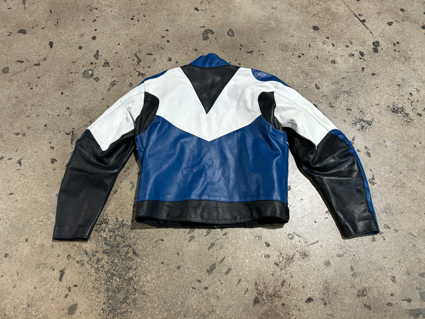 Suzuki Motorcycle Leather Jacket - Blue/White/Black Size XXL