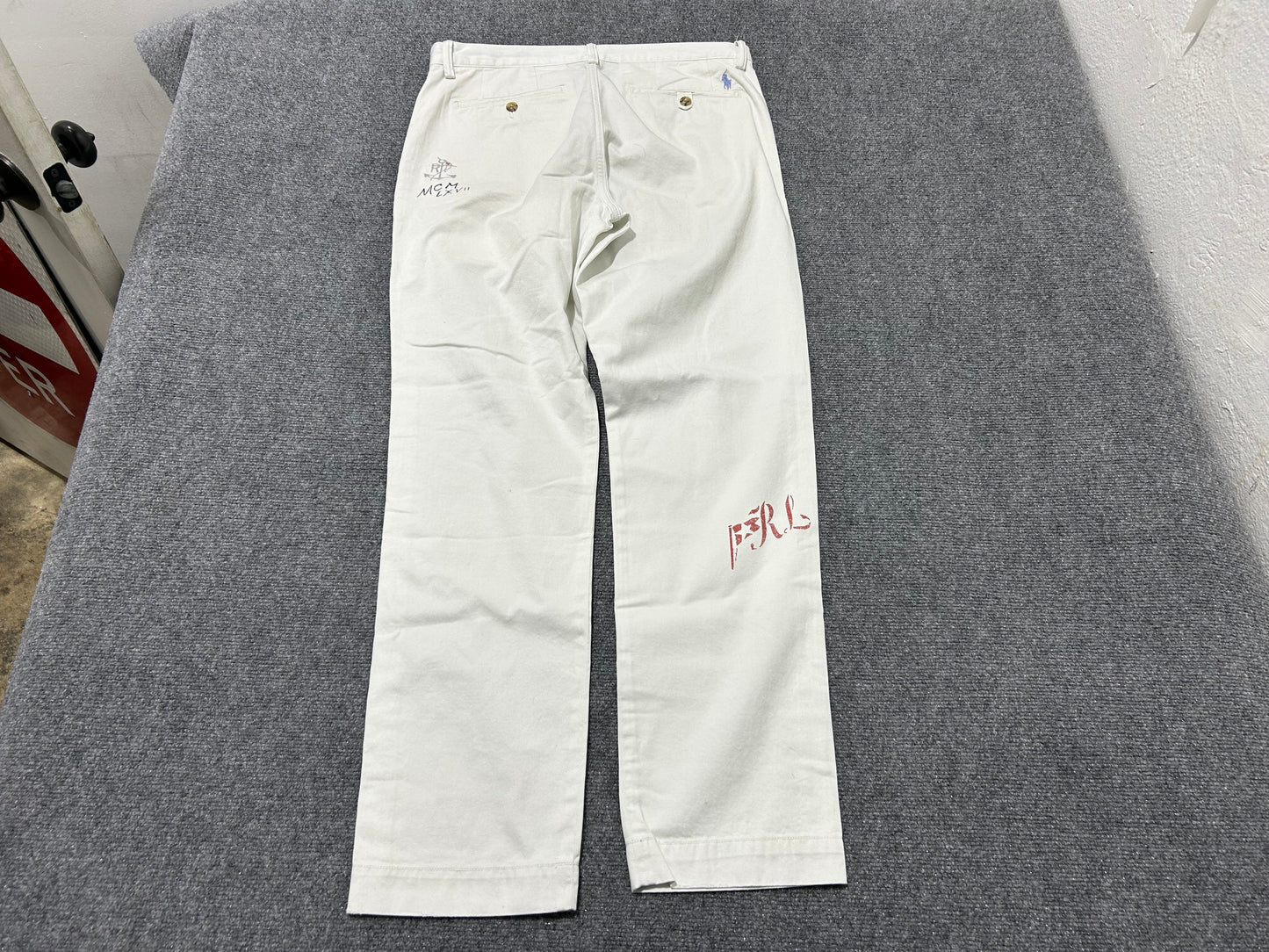 Ralph Lauren Stencil Chinos - Khaki Size 32(con)