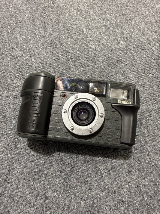 Konica Wide 28 Film Camera