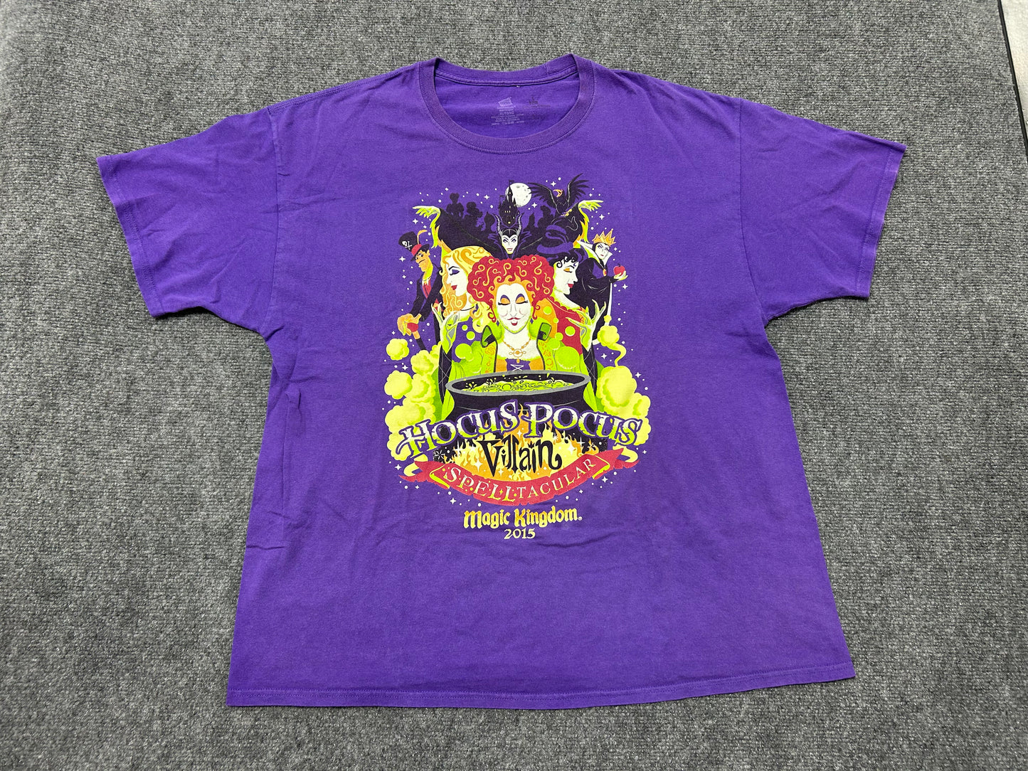 2015 Hocus Pocus Disney Tee - Purple Size XL