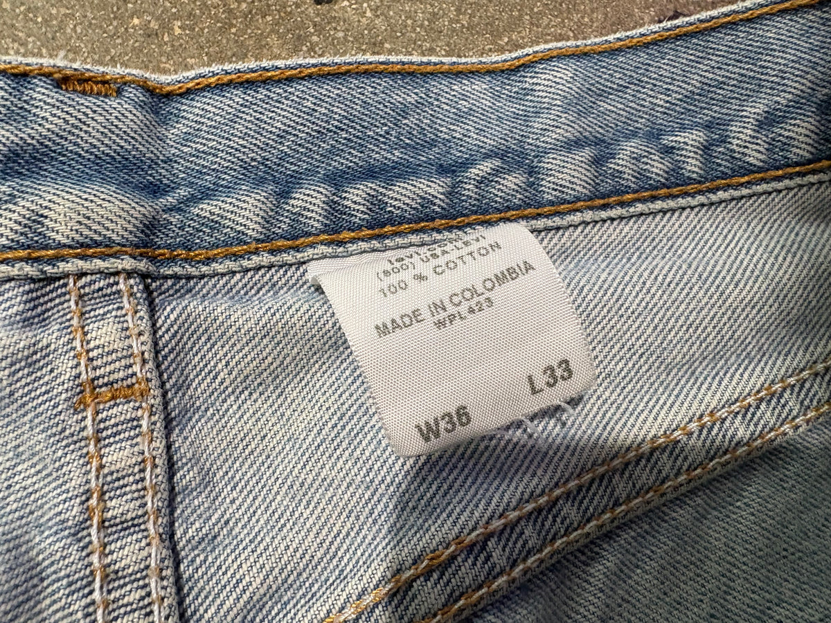 Levis 501xx Distressed Jeans - Light Wash Size 36 x 33