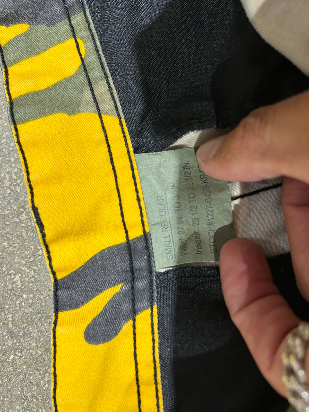 Army Camo Cargo Pants - Yellow/Black Size Small