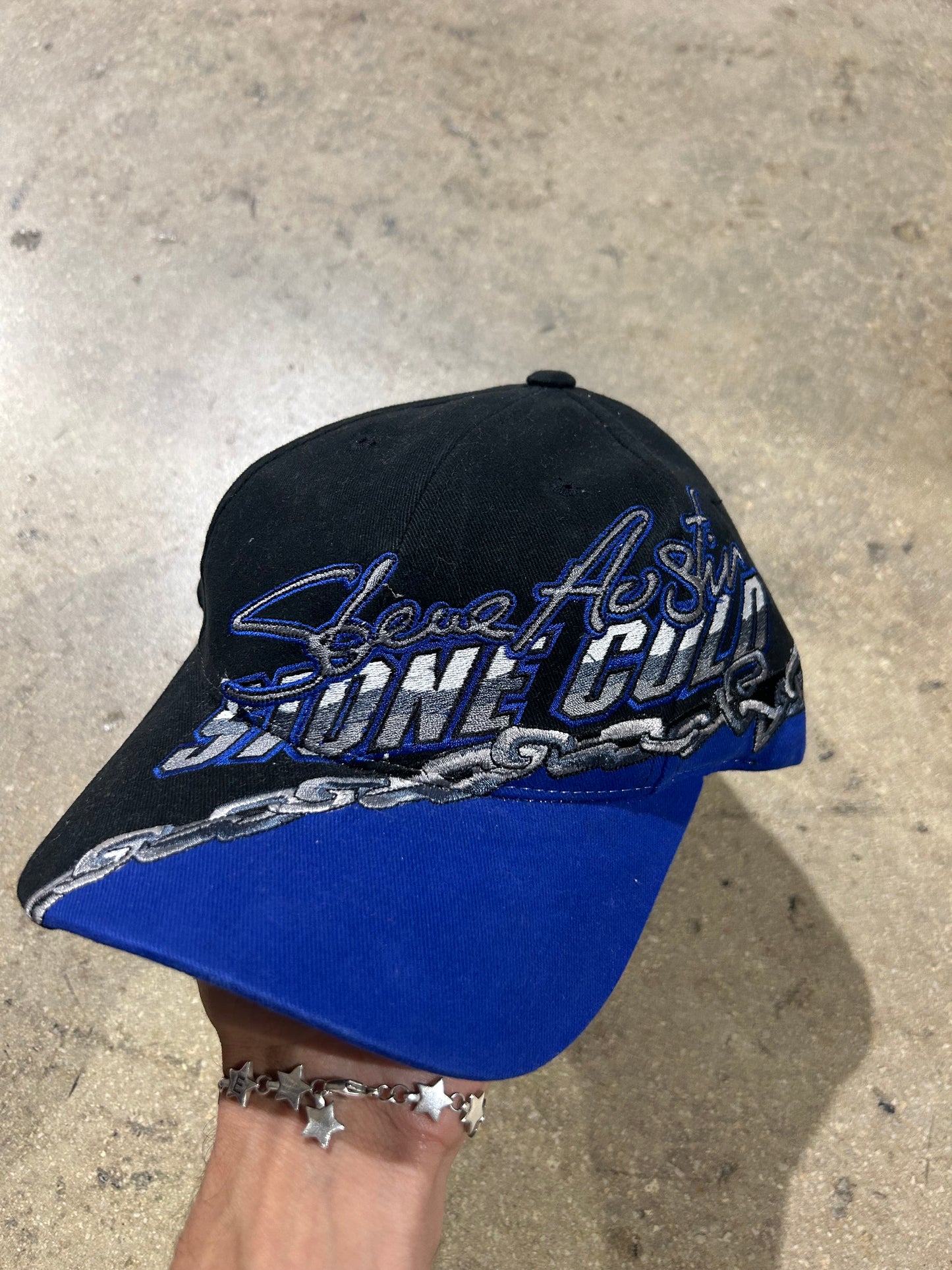 Stone Cold Steve Austin Vhain Hat - Black/Blue