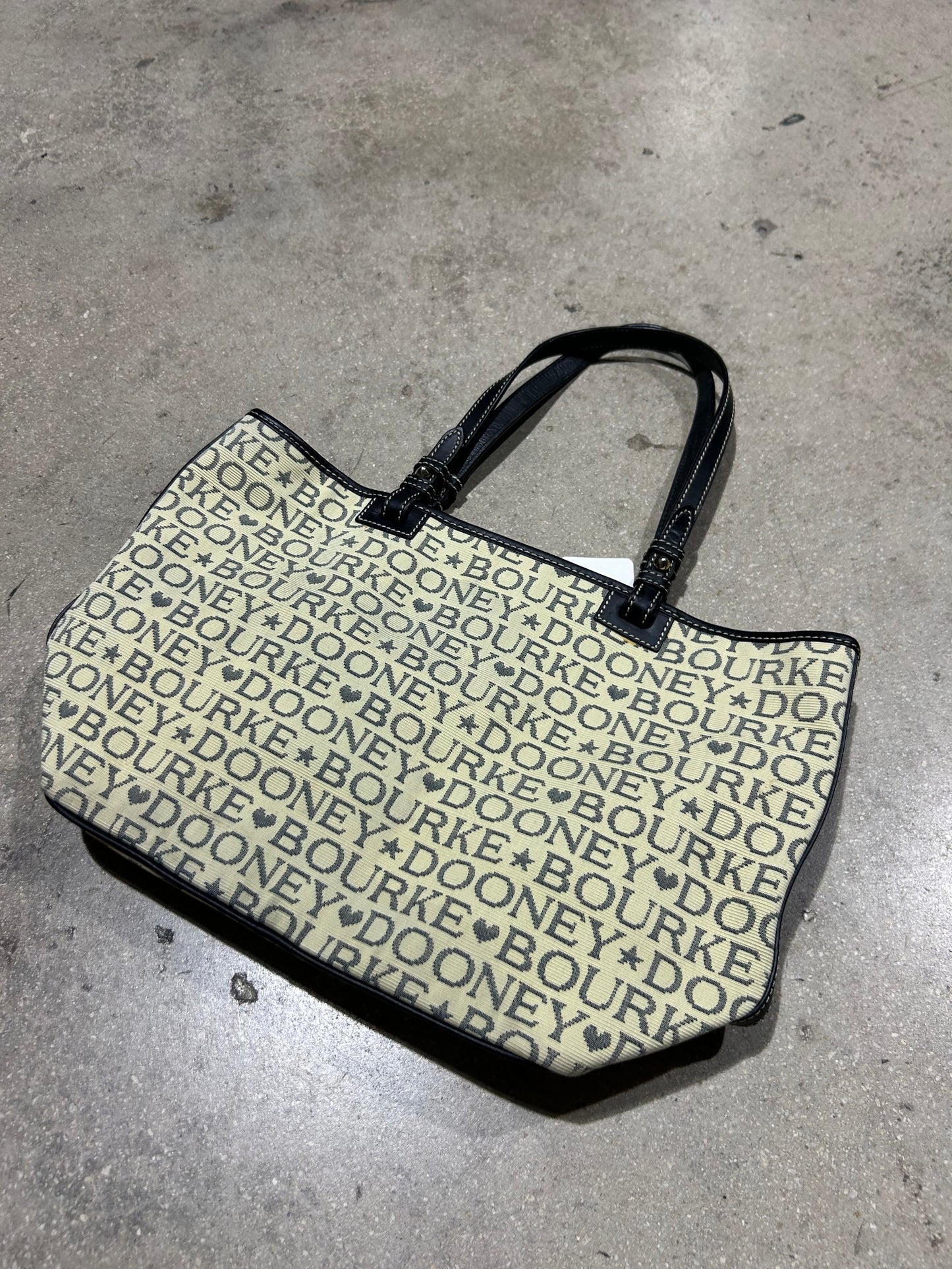 Dooney & Bourke Tote Bag - Cream with Grey