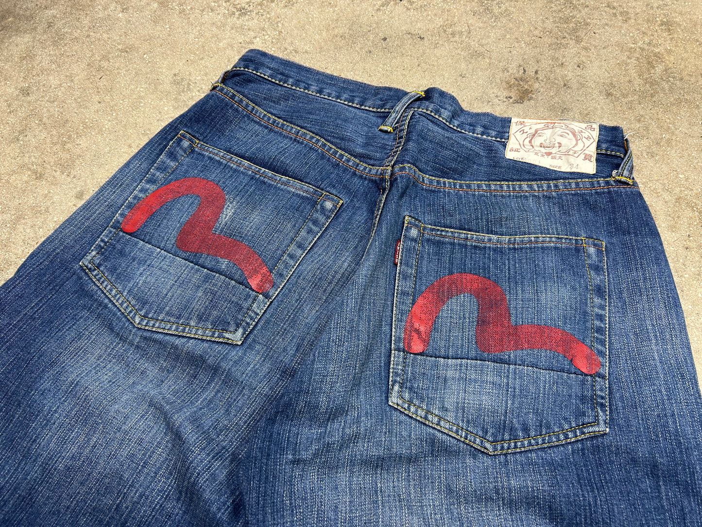 Evisu Back Pocket Hits Jean Shorts - Blue/Red Size 34