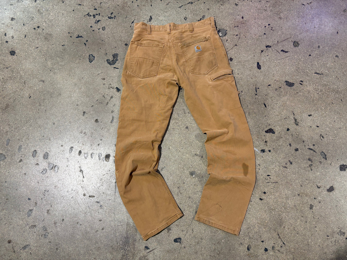 Carhartt Relaxed Fit Repaired Knee Pants - Khaki Size 33 x 32