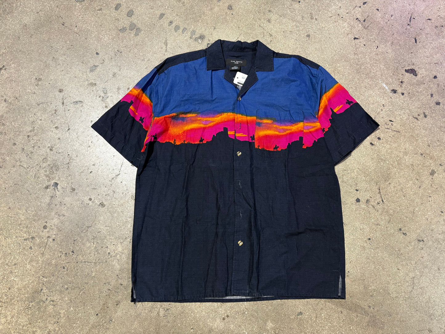 Desert Sunset Button Up Shirt - Black/Navy Size XL