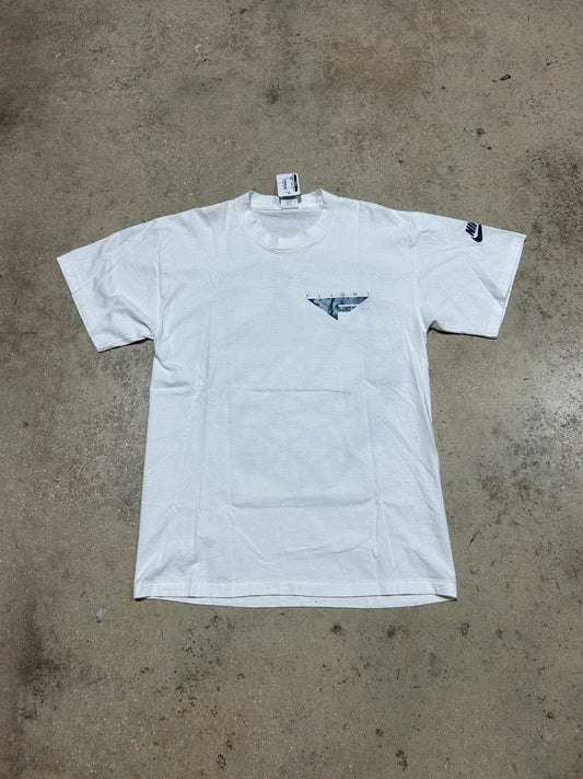 Nike Flight Basketball Tee - White Size Large