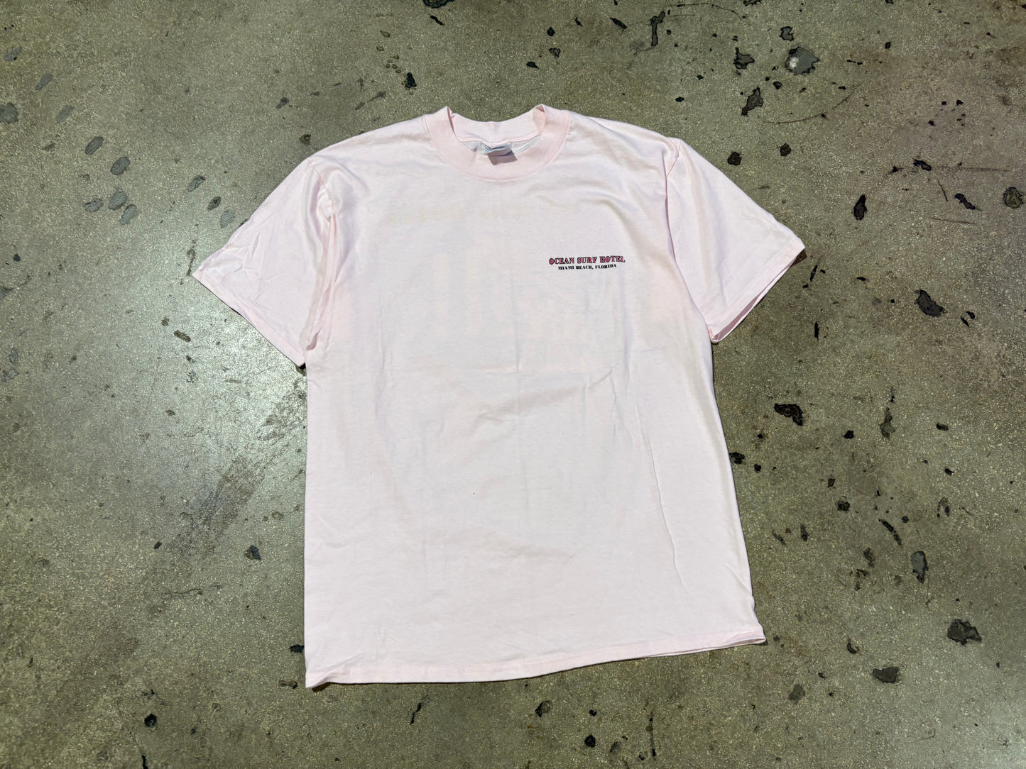 Ocean Surf Hotel Miami BeachTee - Pink Size Large