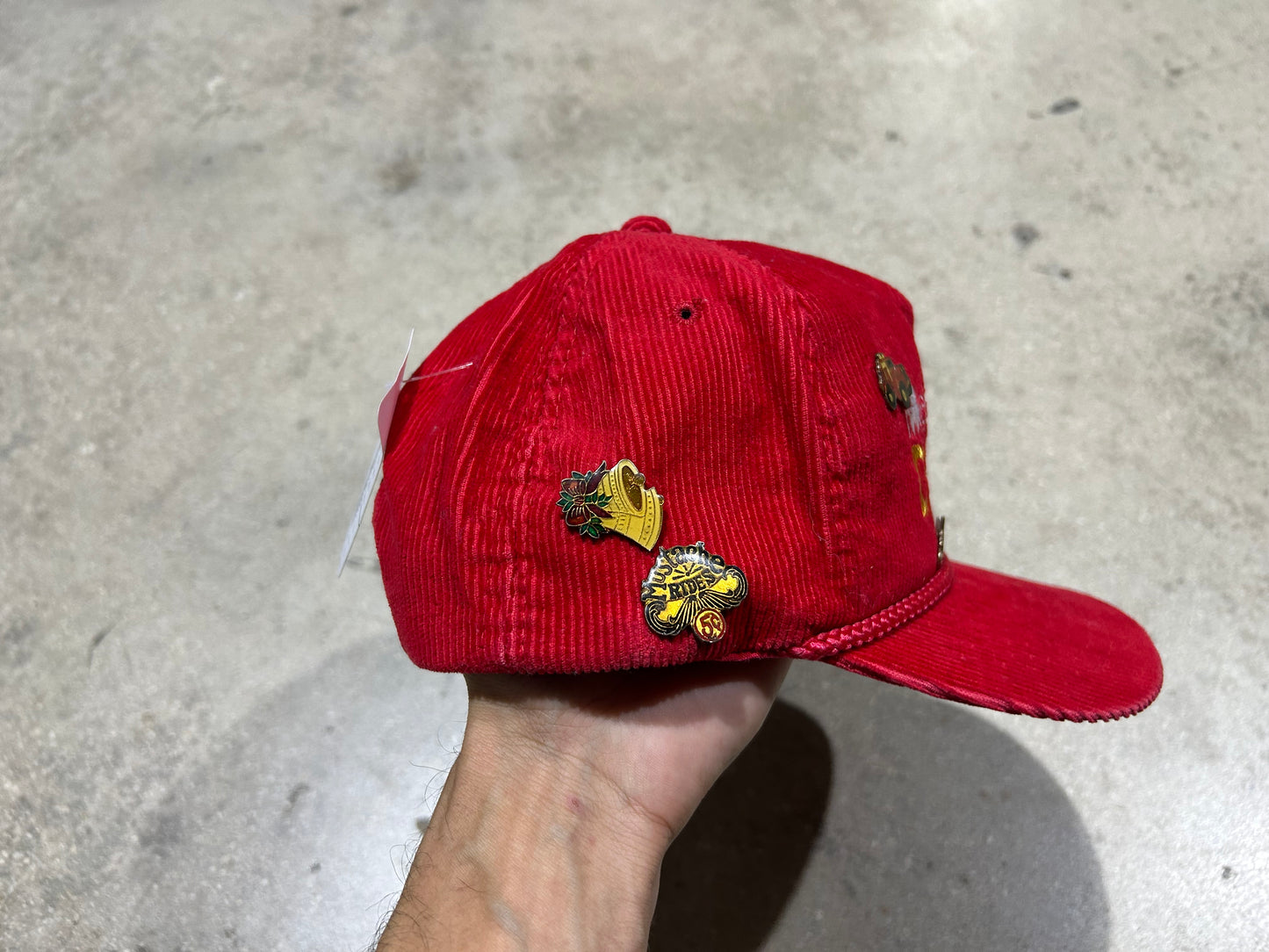 Mobil Delvac Corduroy 9 Pin Hat -  Red(con)