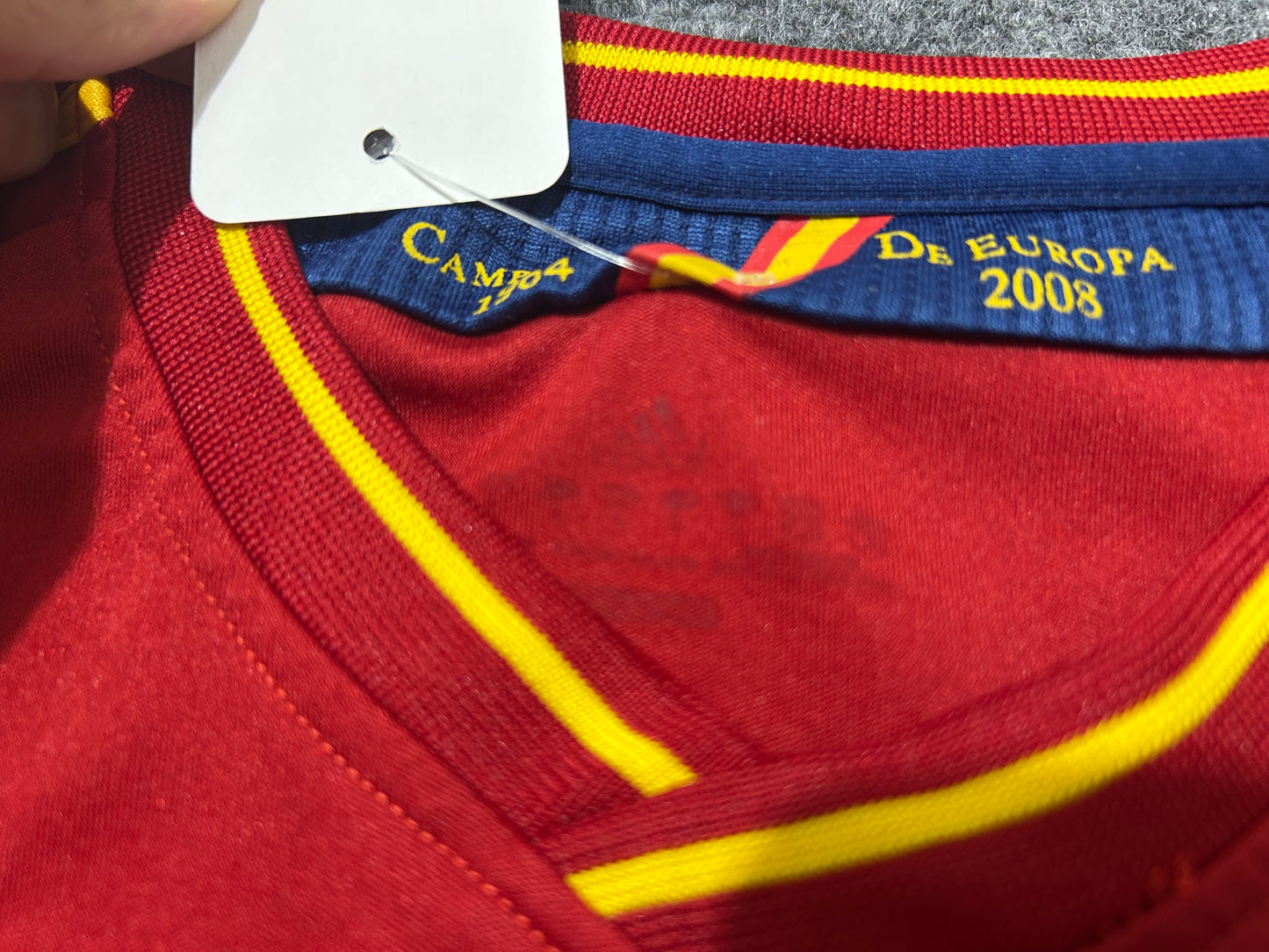 2008 Spain David Villa #7 Soccer Jersey - Red/Yellow Size Large