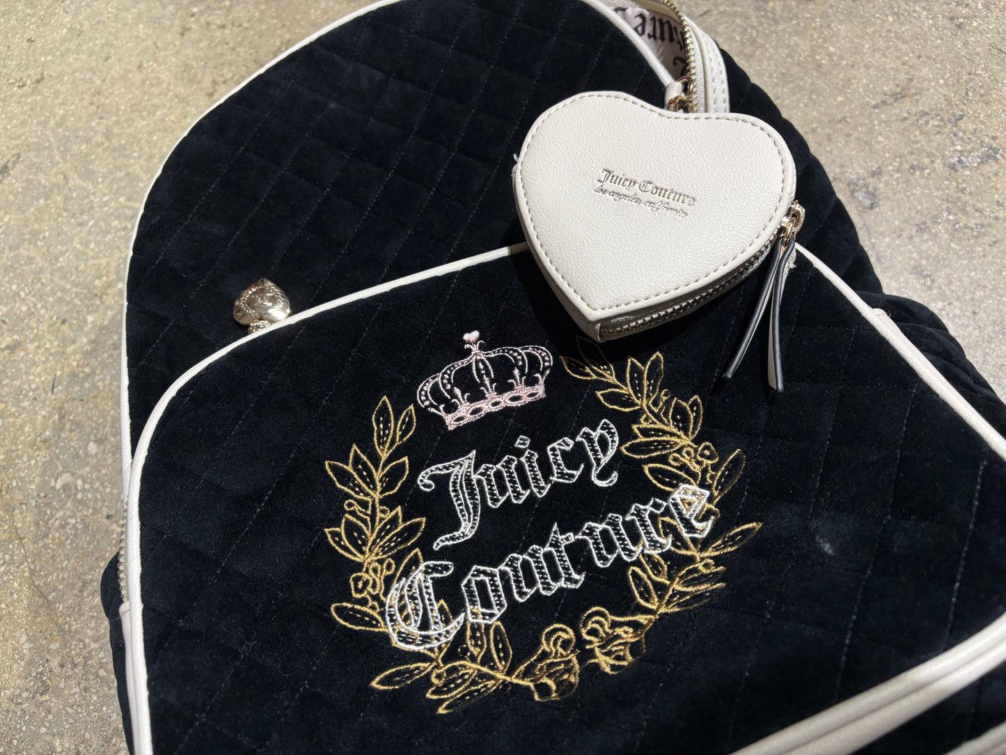 Juicy Couture Velour Bag w Coin Purse - Black/ Beige