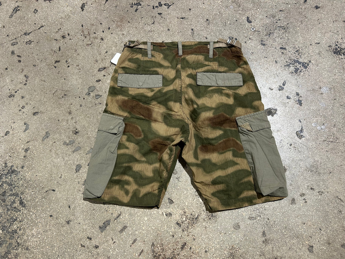 Neighborhood Camo Cargo Shorts - Camo Size Small
