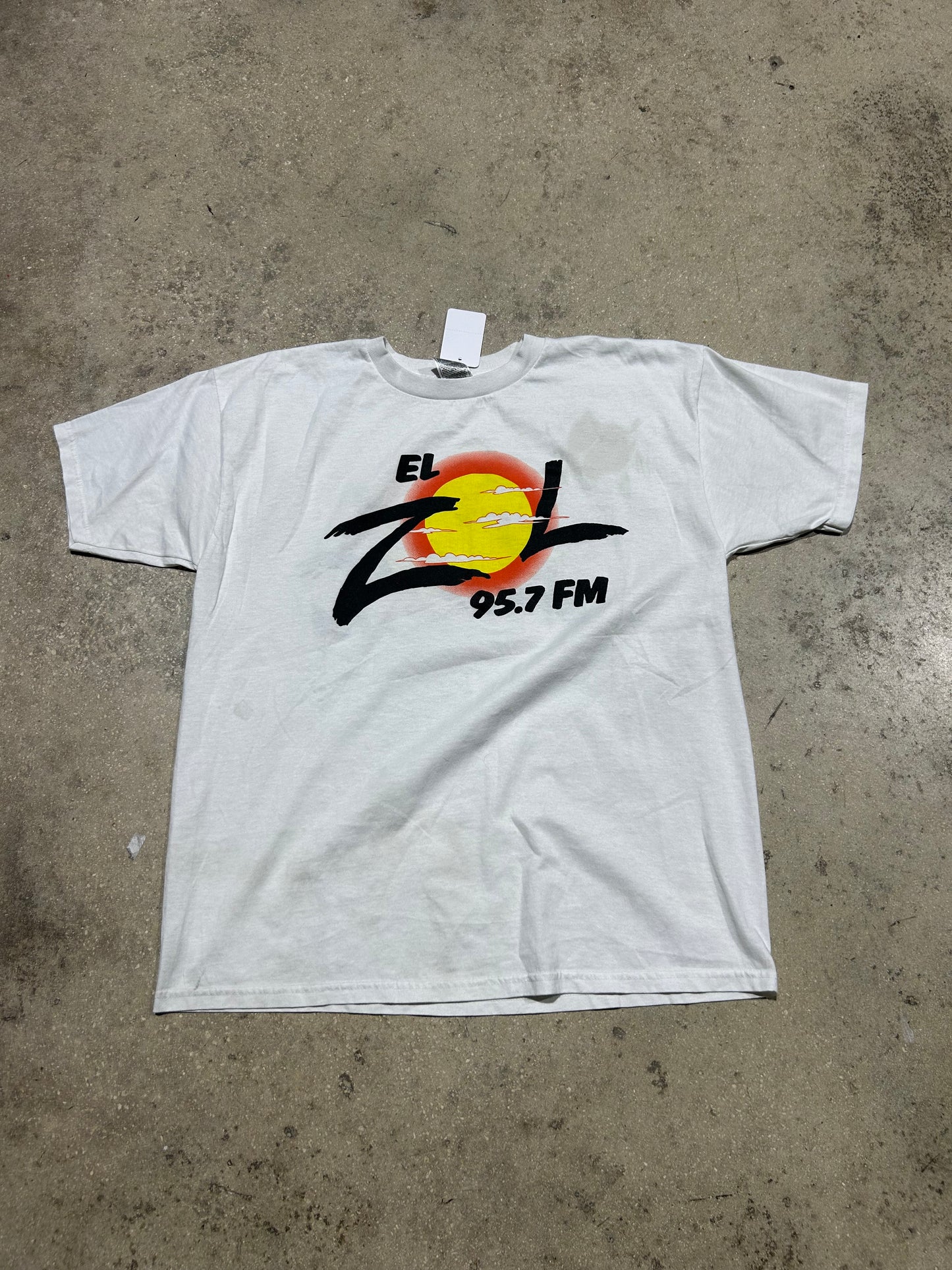 El Zol 95.7 FM Tee - White Size XL