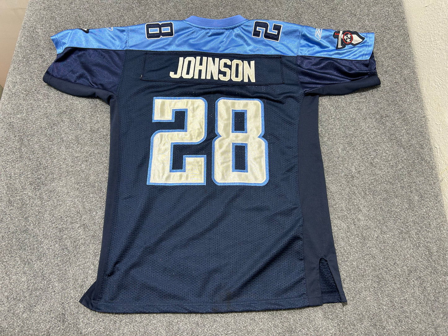 Tennessee Titans Johnson #28 Football Jersey - Navy Size XL(con)