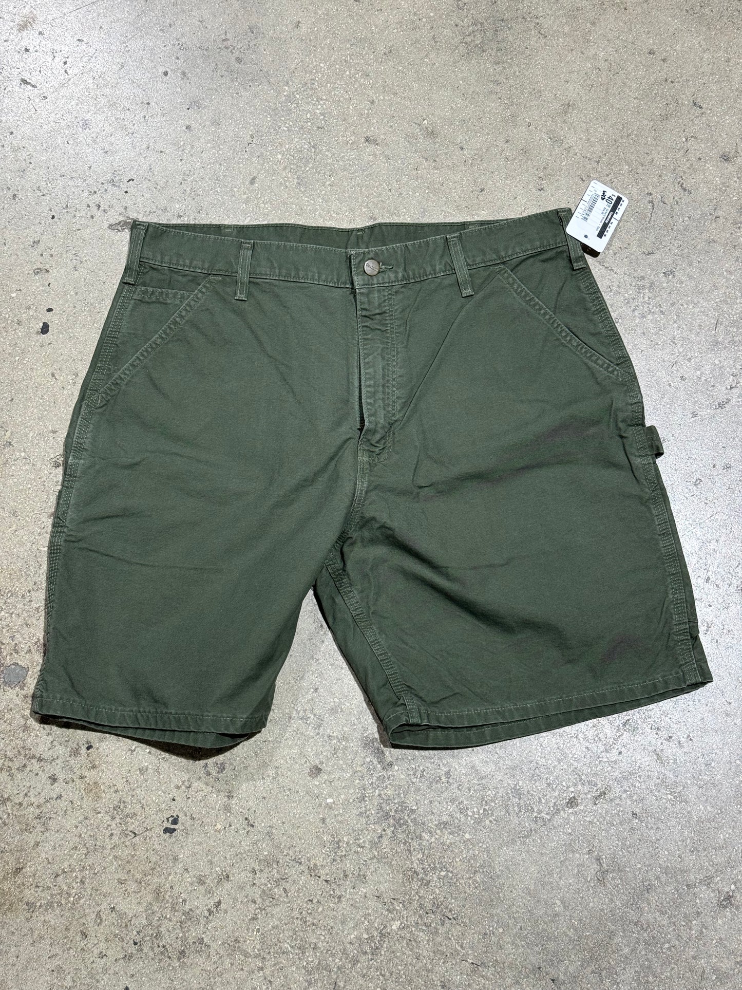 Carhartt Shorts - Olive Size 36