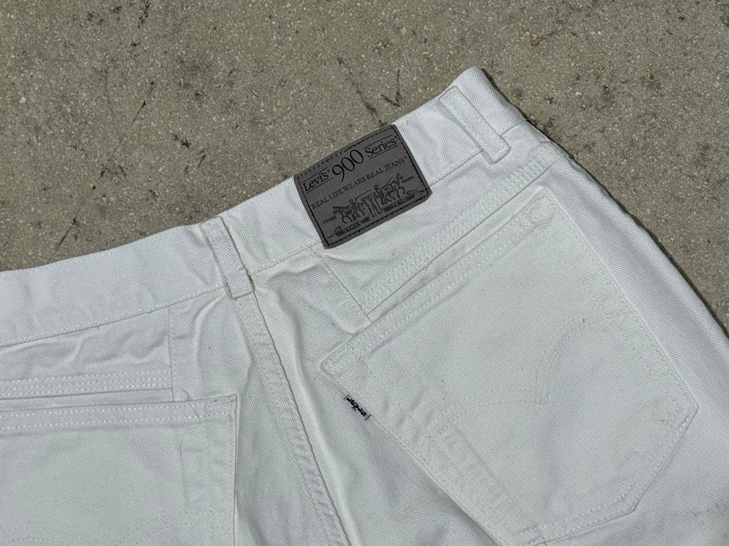 Women's Levis 900 Series Denim - White Size 13