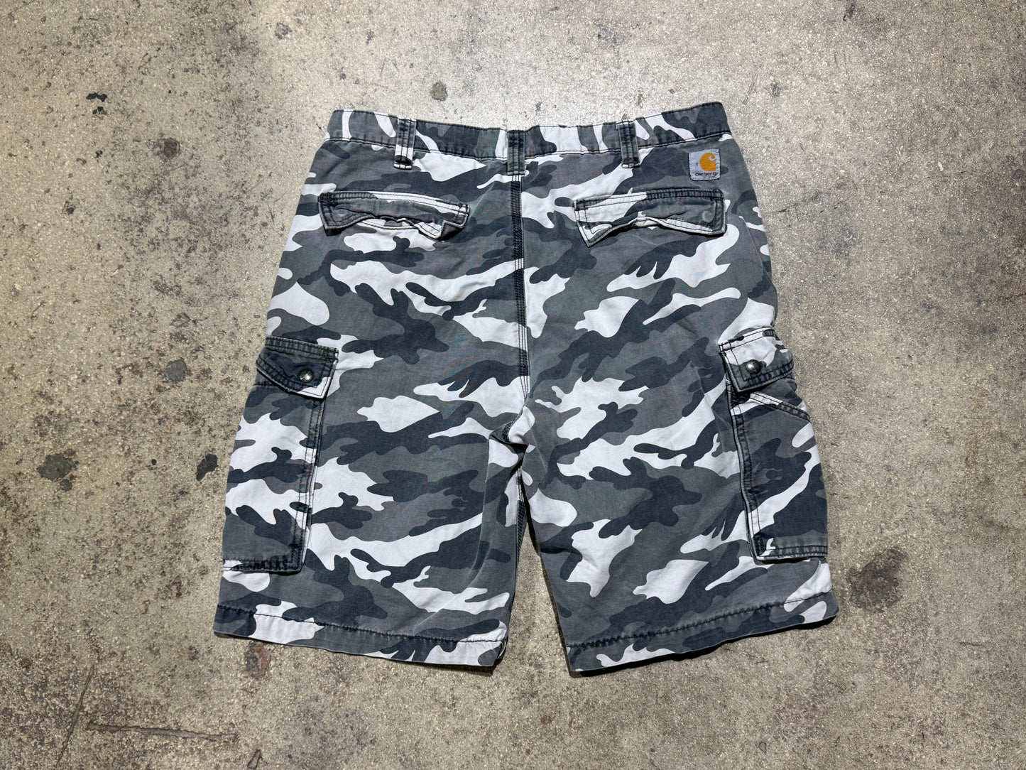 Carhartt Camo Cargo Shorts - Grey Size 36