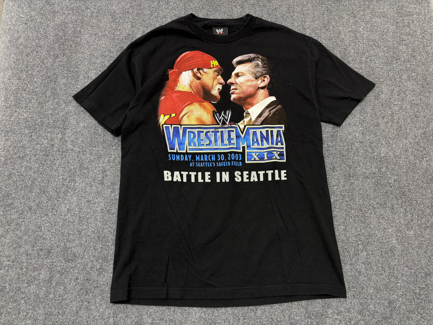 2003 Wrestlemania XIX Hogan vs McMahon Tee - Black Size Large