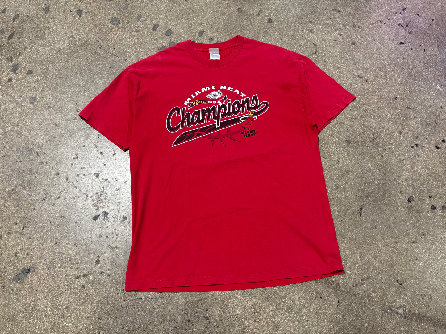 2006 Miami Heat Champions Tee - Red Size XL